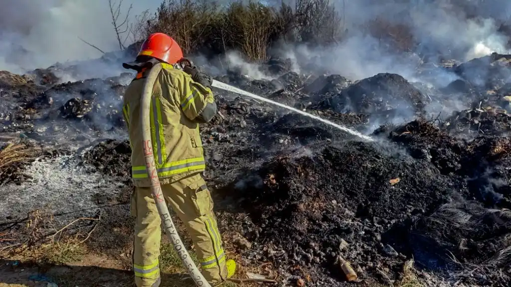На Вінниччині за добу ліквідували 19 пожеж: серед причин коротке замикання та дитячі ігри