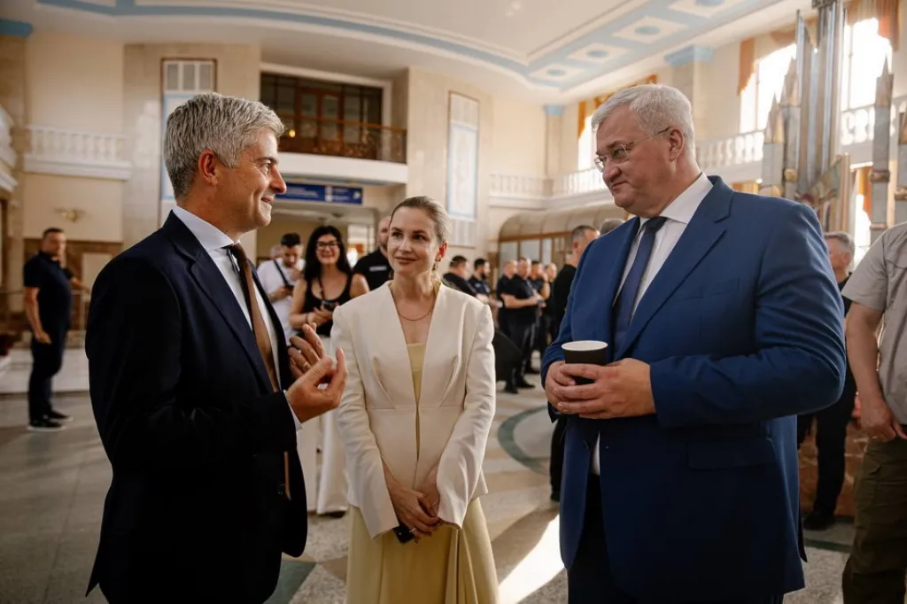 Укрзалізниця запустила продаж квитків на євроколію з Ужгорода до Відня, Братислави та Будапешта