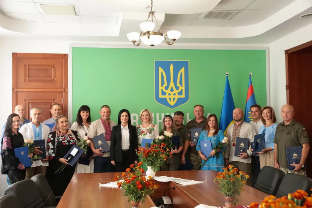 Вінниця святкує 662-річчя: мешканці та посадовці привітали місто з Днем народження