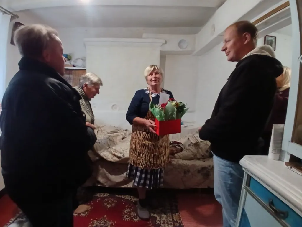 Столітній ювілей на Вінниччині: Євдокія Андріюк відсвяткувала 100 років життя