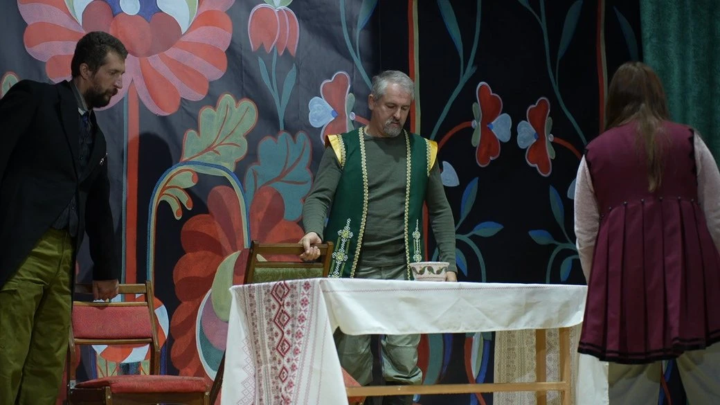 Ветерани з Вінниччини вирушають у турне з виставою “Мартин Боруля”: театр як засіб відновлення після війни
