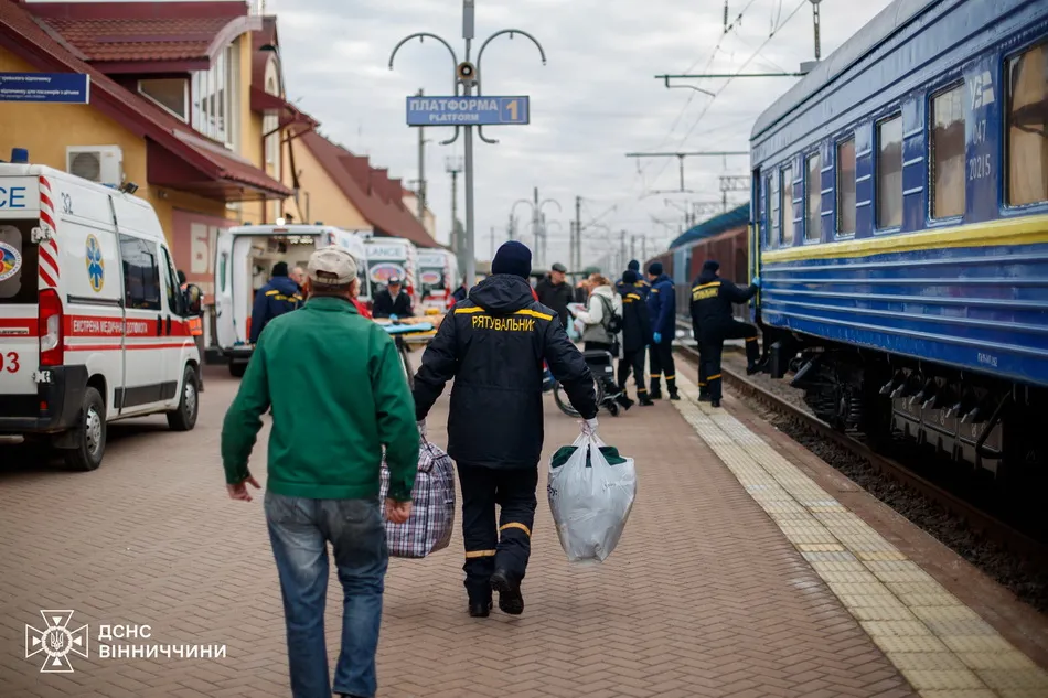 До Вінниці прибув евакуаційний потяг з людьми з прифронтових регіонів