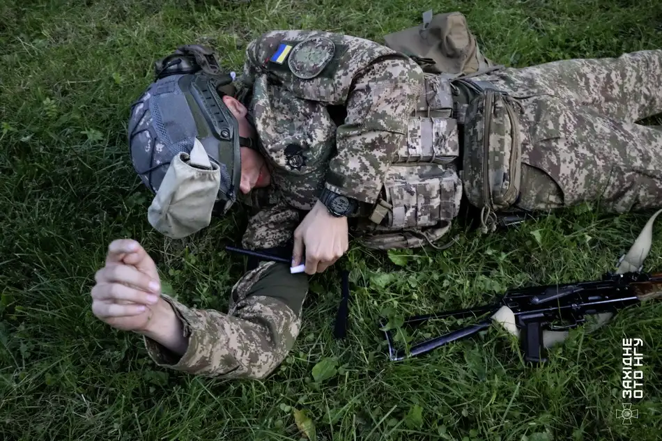 Вінницькі гвардійці вдосконалюють навички тактичної медицини