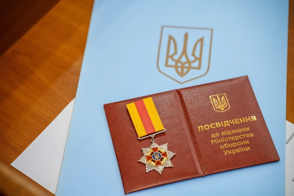 Лікар-волонтер Юрій Козак отримав медаль за заслуги перед Збройними Силами України