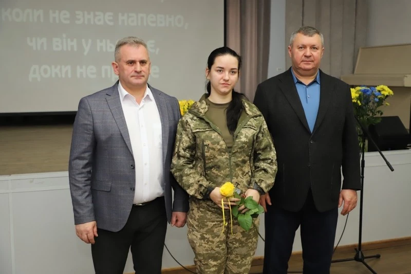 У Барській громаді подякували військовим, волонтерам і самоврядцям за спільну роботу під час війни