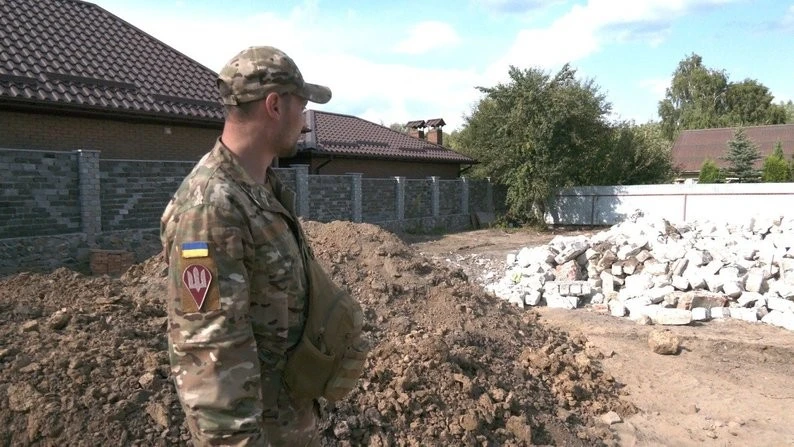 Втрата дому через шахрайство: військовий з Вінниці став жертвою фальсифікації договору
