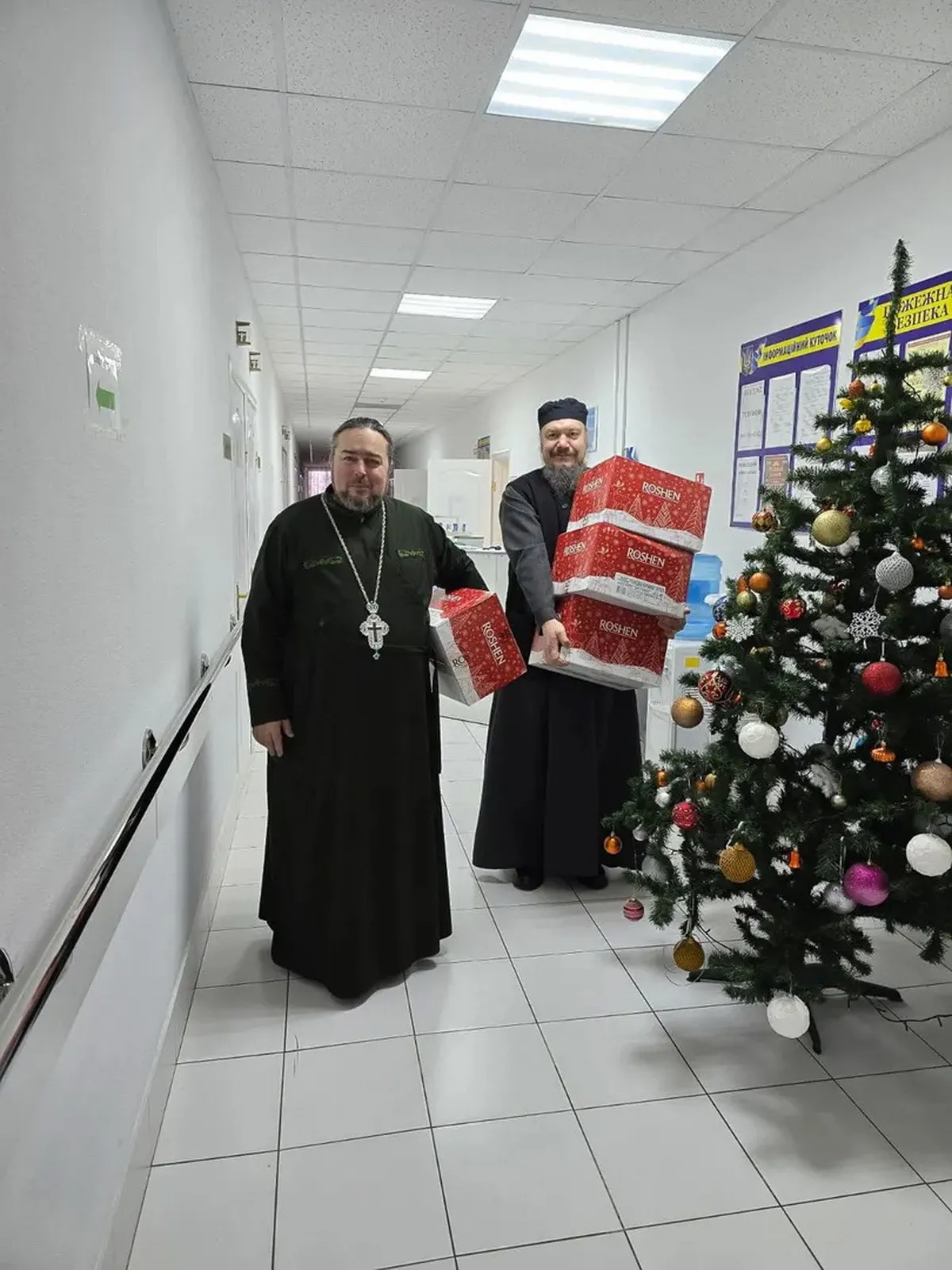 Військові капелани Вінниччини привітали воїнів з Різдвом у госпіталях