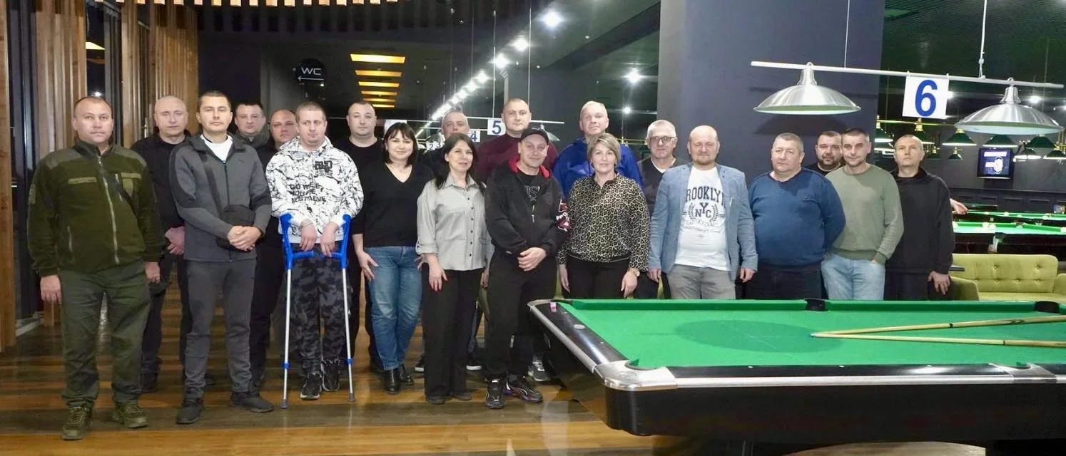 Ветерани “Муніципальної варти” Вінниці провели день за грою в більярд