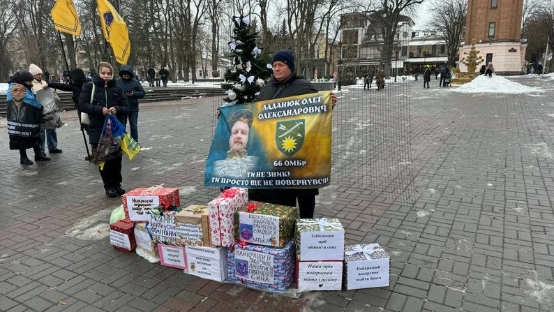 Акція у Вінниці: родини полонених закликають до свободи для захисників