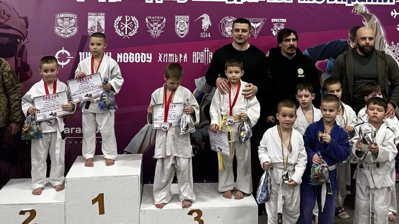 Вінницькі юні дзюдоїсти завершили рік із 24 медалями на «Новорічному турнірі» Вінницькі юні дзюдоїсти завершили рік із 24 медалями на «Новорічному турнірі»
