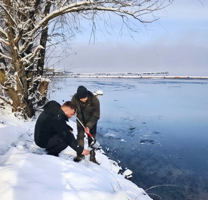 Ладижинське водосховище під контролем: екоінспекція оцінює наслідки викиду мазуту