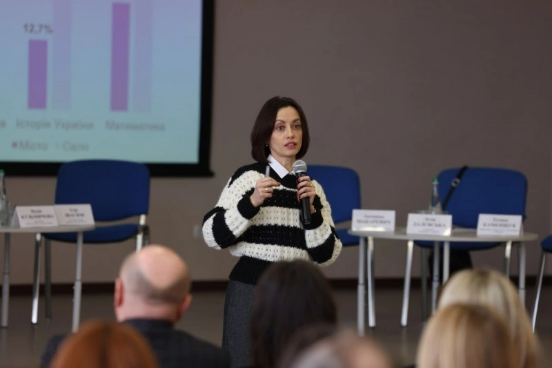 На Вінниччині обговорили майбутнє старшої профільної школи