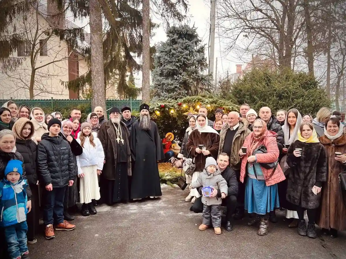Різдво у вінницьких храмах УПЦ: молитви за мир і перемогу