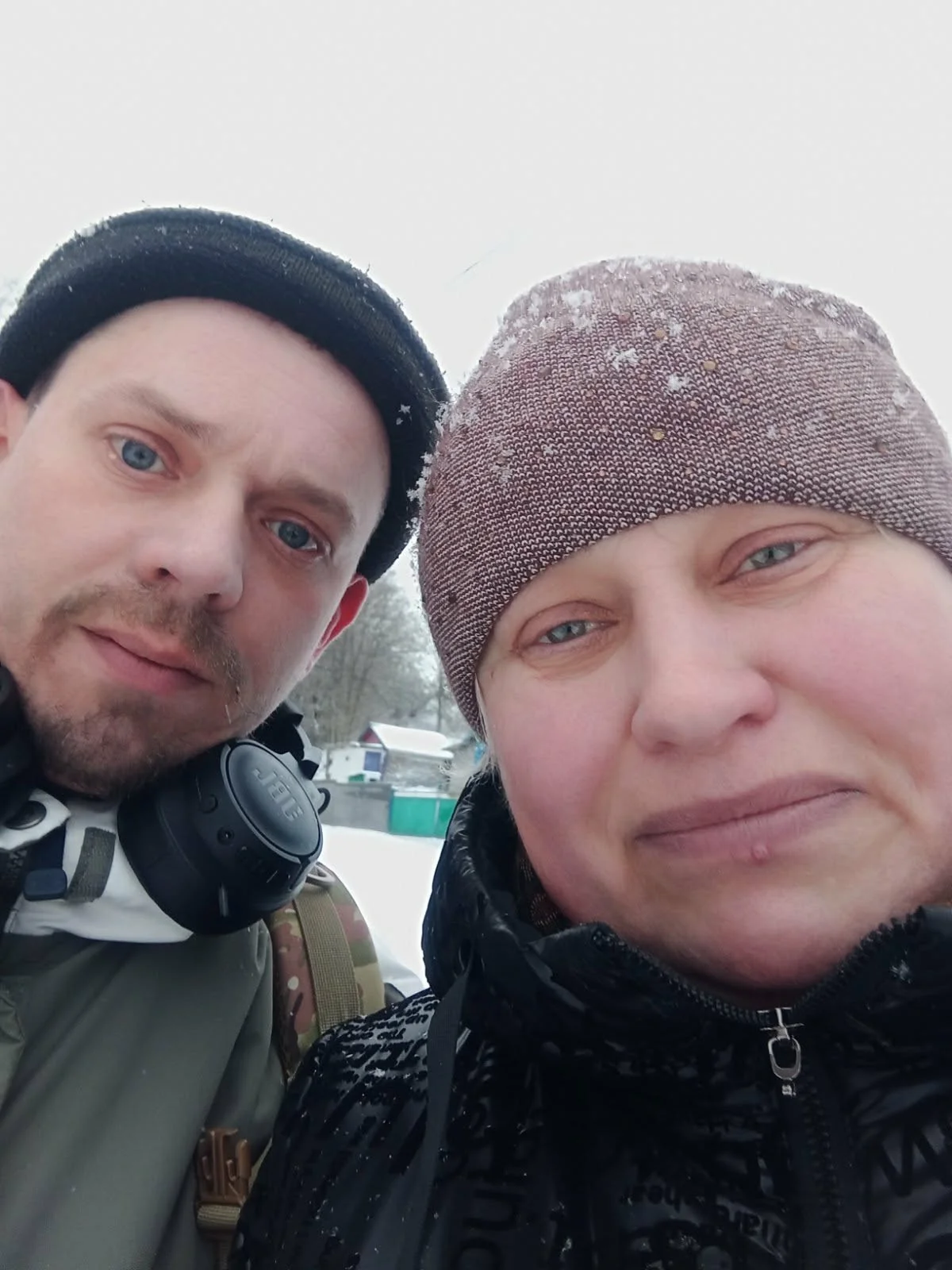 Звільнений із полону боєць приїхав на Вінниччину, щоб віддати шану загиблому товаришу