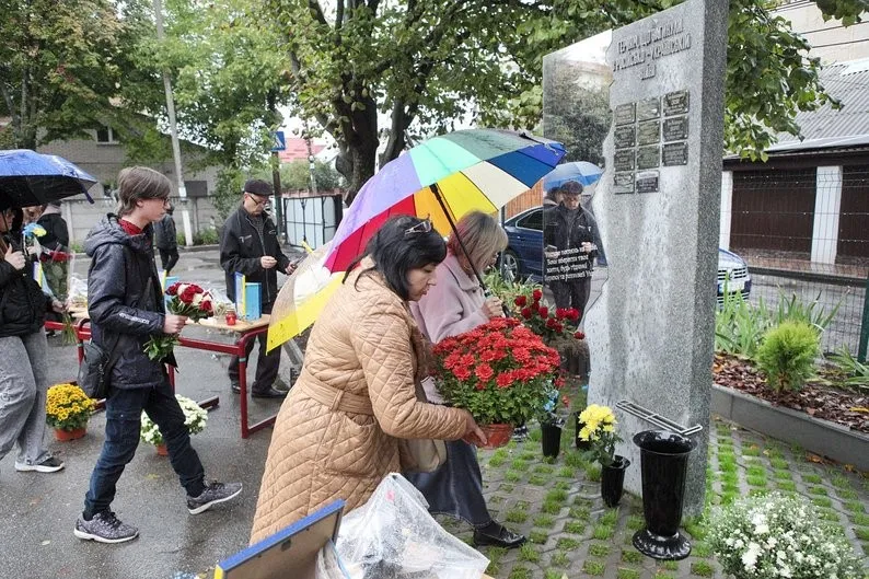 Нові ініціативи у Вінниці: як місто вшановує героїв війни та підтримує пам’ять про полеглих