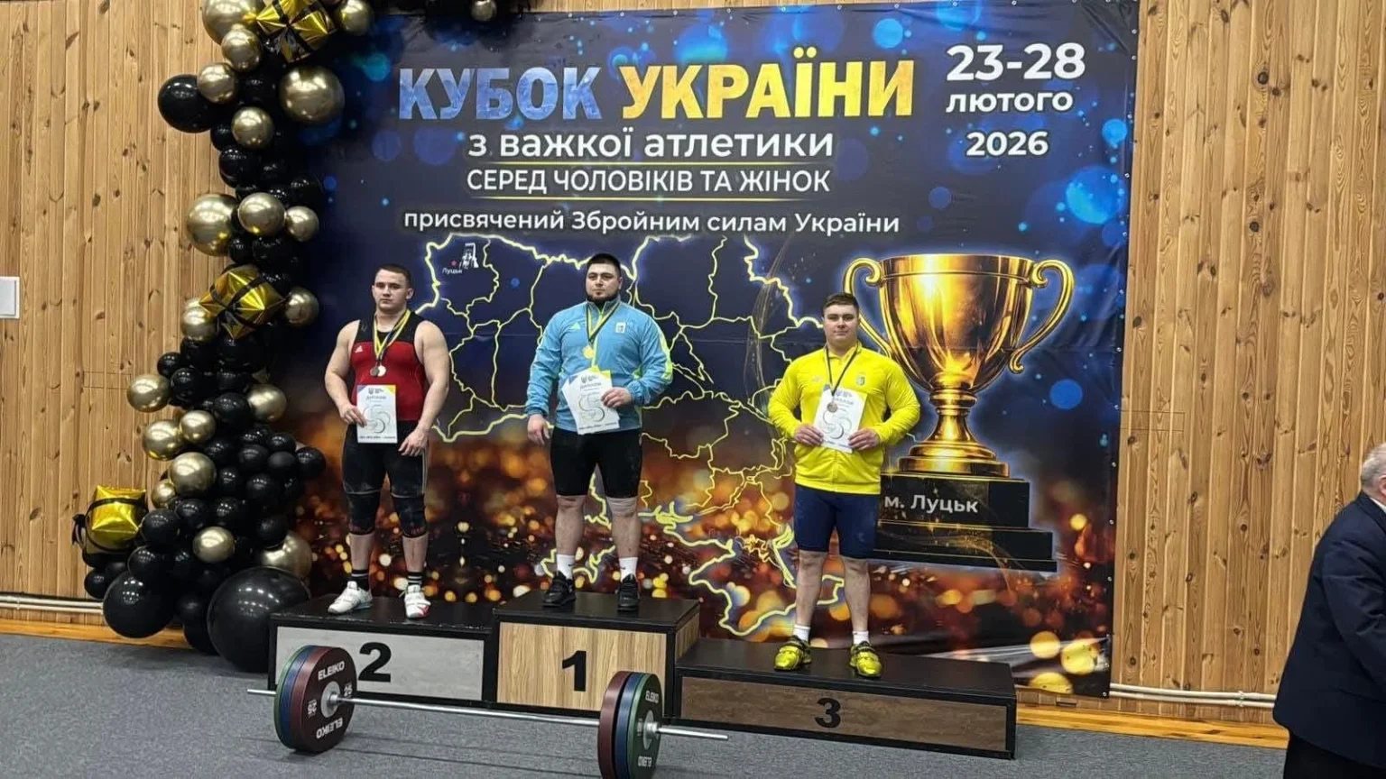 Тріумф на помості в Луцьку: вінницькі важкоатлети підкорили Кубок України