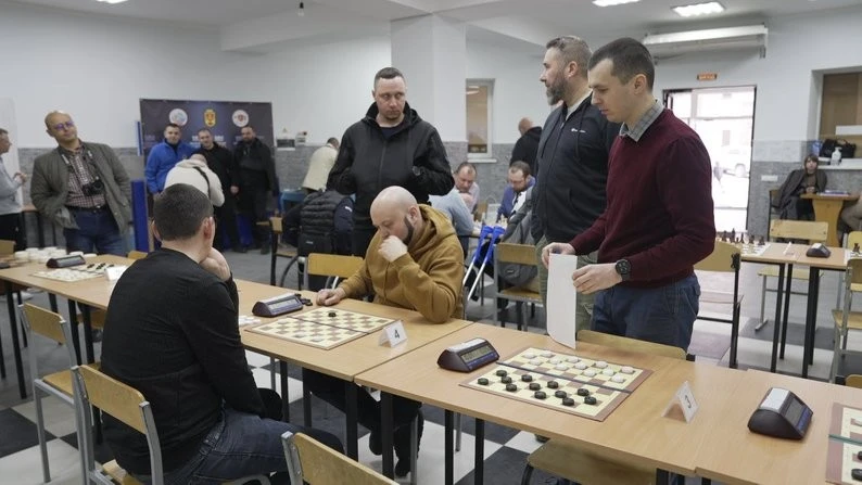 Інтелектуальні баталії ветеранів у Вінниці: результати турніру «Сила титанів»
