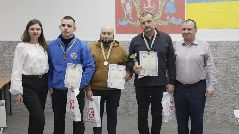 Інтелектуальні баталії ветеранів у Вінниці: результати турніру «Сила титанів»