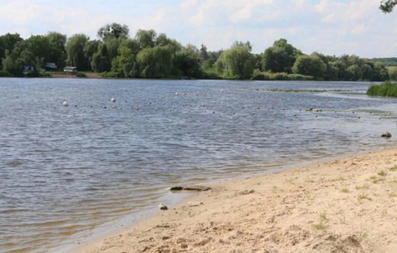 МОЗ оприлюднило перелік безпечних пляжів: де вода не відповідає нормам МОЗ оприлюднило перелік безпечних пляжів: де вода не відповідає нормам