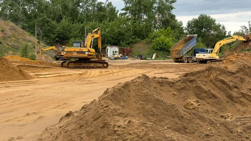 На Вінниччині керівника підприємства взяли під варту через незаконний кар’єр На Вінниччині керівника підприємства взяли під варту через незаконний кар’єр
